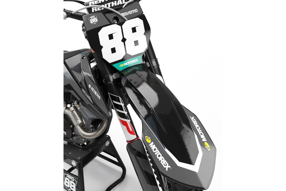 Dekalkit KTM Black on Grey — miljöbild