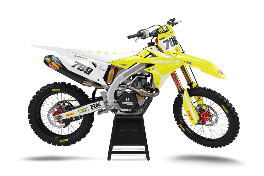 Suzuki crossmaskin med dekalkitet Fifty Fifty Clean: neongul framdel, vit bakdel och svarta siffror 789.